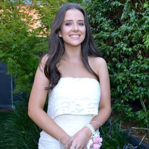 Meet your Posher, Molly